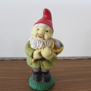 Gnome Figurine, Vintage Cermaic Gnome Figurine, Gnomes, Vintage Gnome with Knapsack, Made in China Gnome