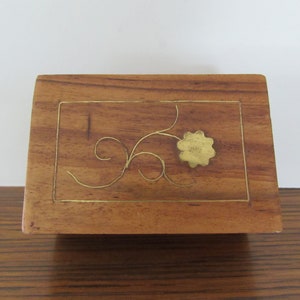 Wood Box, Small Teak Type Wood Box, Teak Type Wood Box with Brass Inlay, Vintage Small Wood Box, Small Wood Lidded Box with Brass Inlay