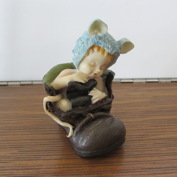 Baby Figurine, Baby in Shoe Figurine, Composite Vintage Baby in Shoe Figurine, Figurines, Baby Figurines