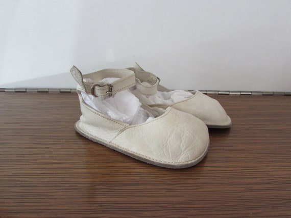 Leather Baby Shoes, Vintage Leather Baby Shoes, V… - image 3
