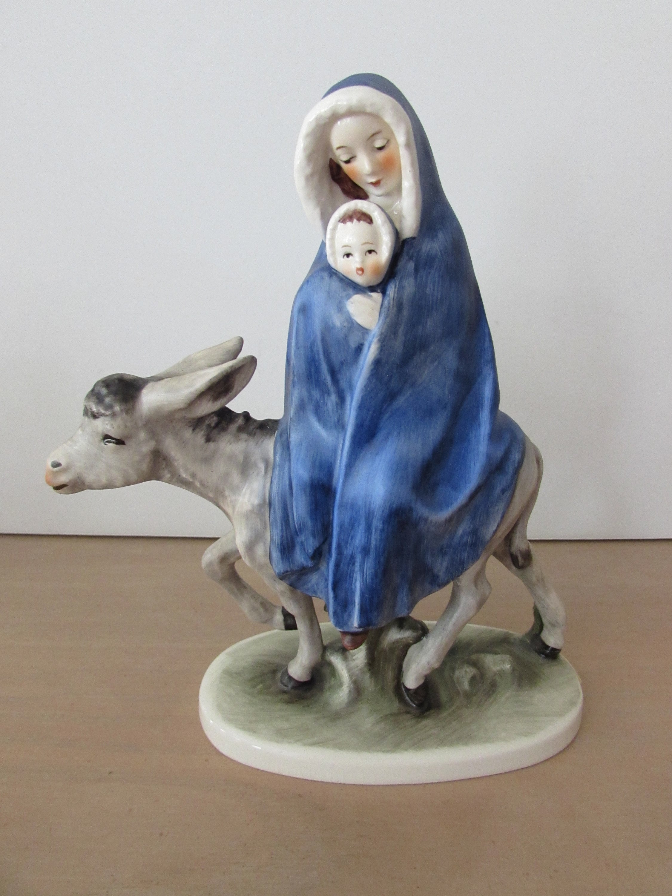 Vintage Goebel Flight Into Egypt Figurine: 1959 Holiday Decor - Etsy