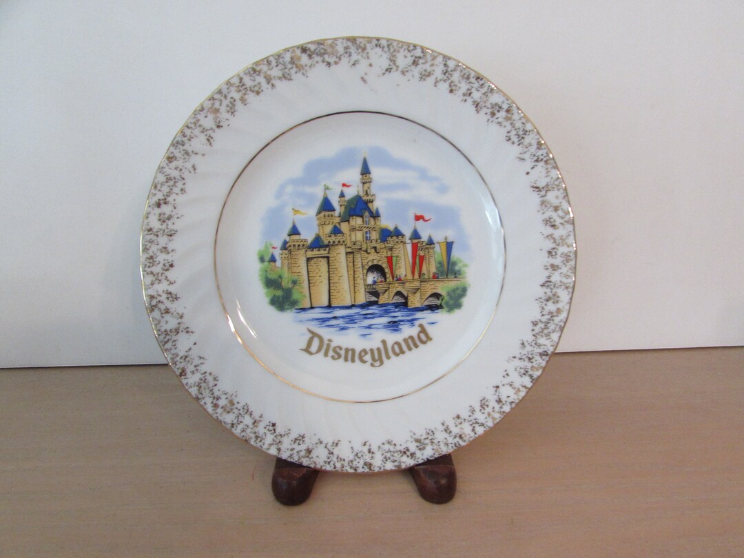 Disney Plate, Vintage Disney Plate, Vintage Cinderella's Castle Disney