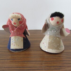 Paper Art, Mini Paper Figures, Vintage Paper Art, Mini Paper Dolls, Dressed Paper Dolls
