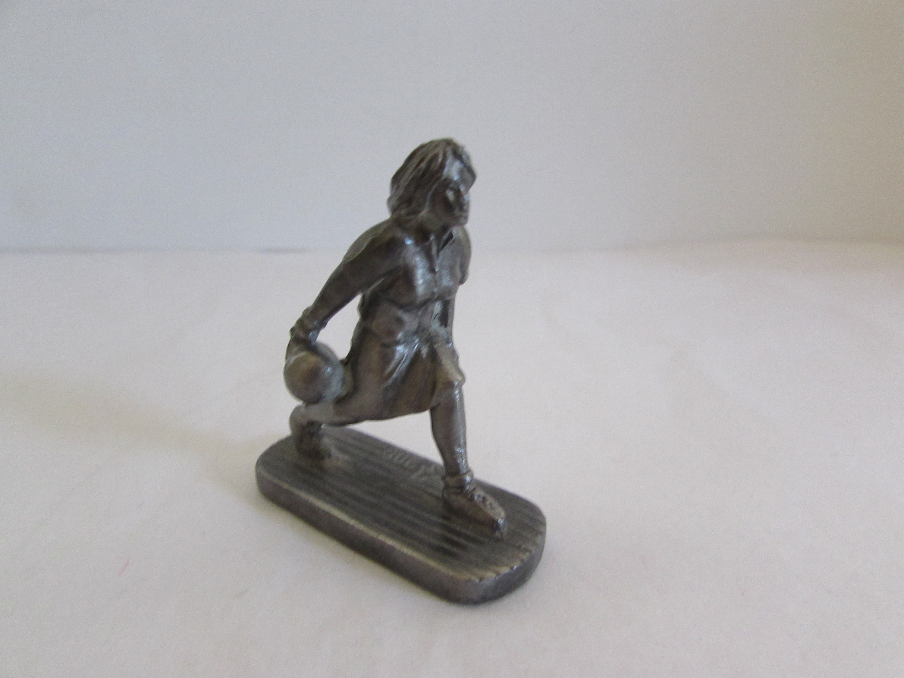 Interior Pewter Decor Ball Sports Girl playing Bowling Photo Prop ~ 20-01-290 Vintage Little Statuette Collection Figurine Interior Pewter Decor Ball Sports Girl playing Bowling Photo Prop ~ 20-01-290 Vintage Little Statuette Collection Figurine