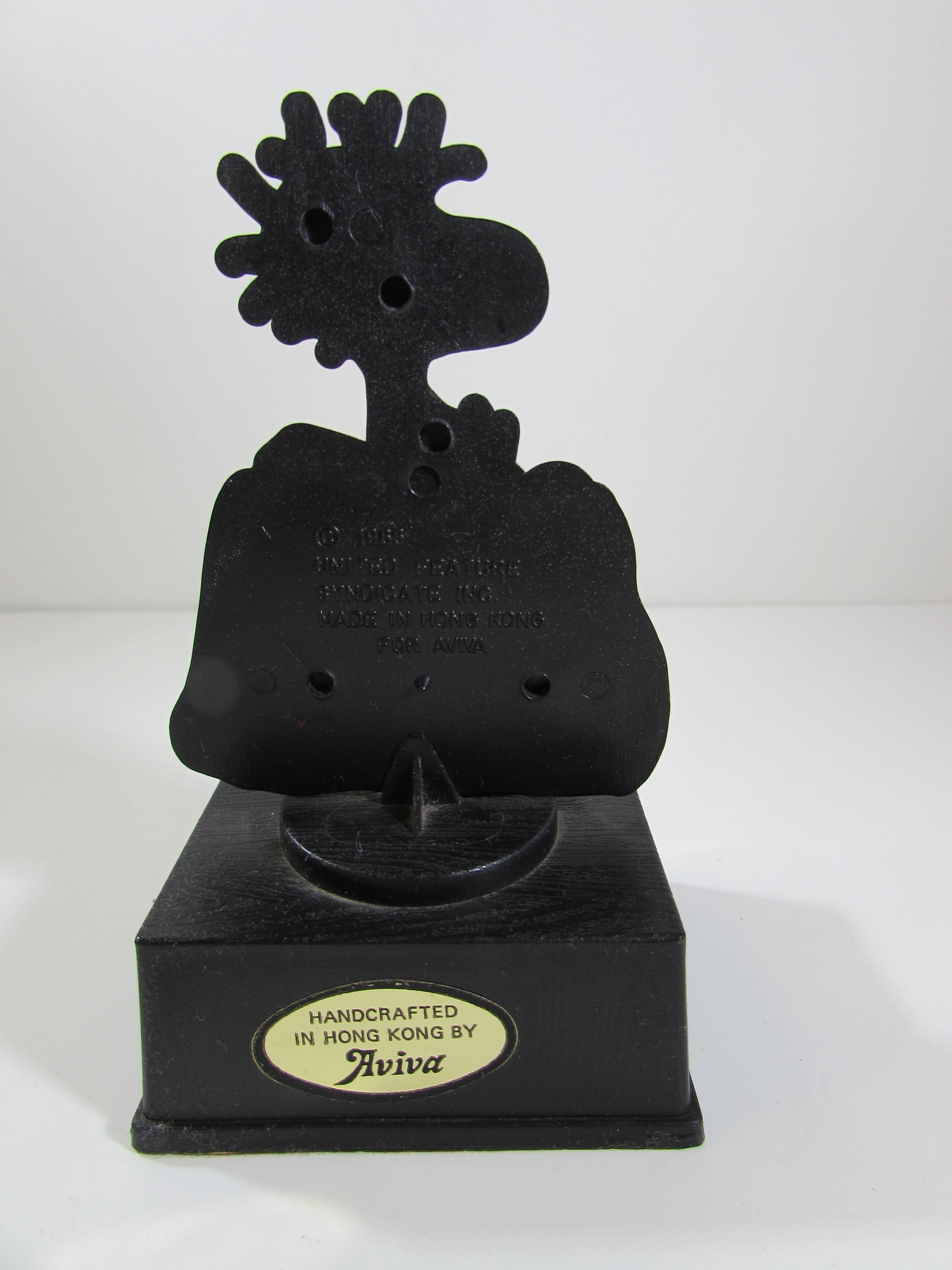 Vintage 1965 Aviva Woodstock Trophy: Peanuts Memorabilia - Etsy