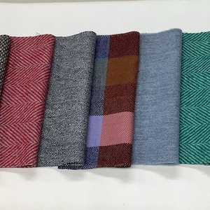Tweed Wool Fabric Pieces. 10 Pieces 25 cm x 25 cm. Perfect For Patchwork, Crafts, Crafting, Quilting, Card Making, Appliqué. UK WOVEN.