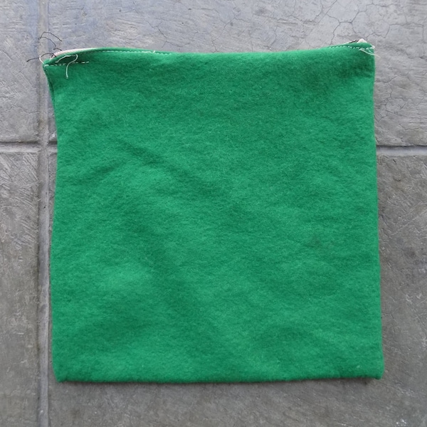 BEAT To HELL Rare Vintage 50s Small Green Felt Zip-up Bag 8.5" X 8.5"