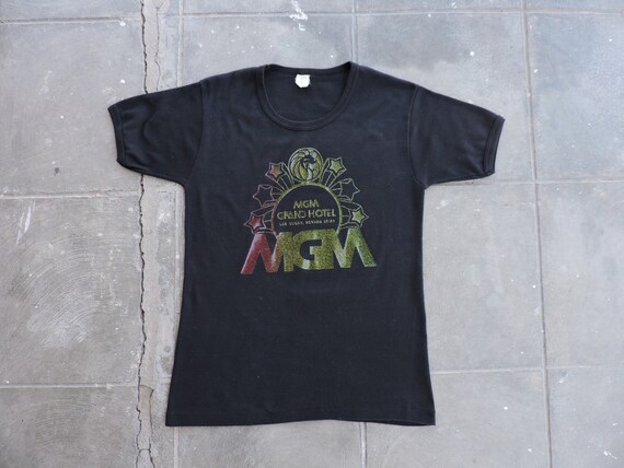 RARE Vintage 70s MGM Grand Hotel Thin 50/50 T-shir