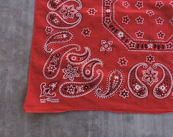 BEAT To HELL Rare Vintage 50s Paisley Fast Color Elephant Trunk Up Red Cotton Bandana 19&quot; X 22.5&quot;
