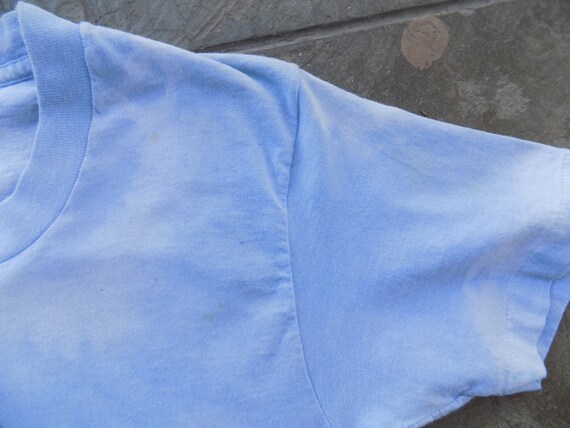 RARE Vintage 80s Light Blue "Sky" Tie Dye T-shirt… - image 5