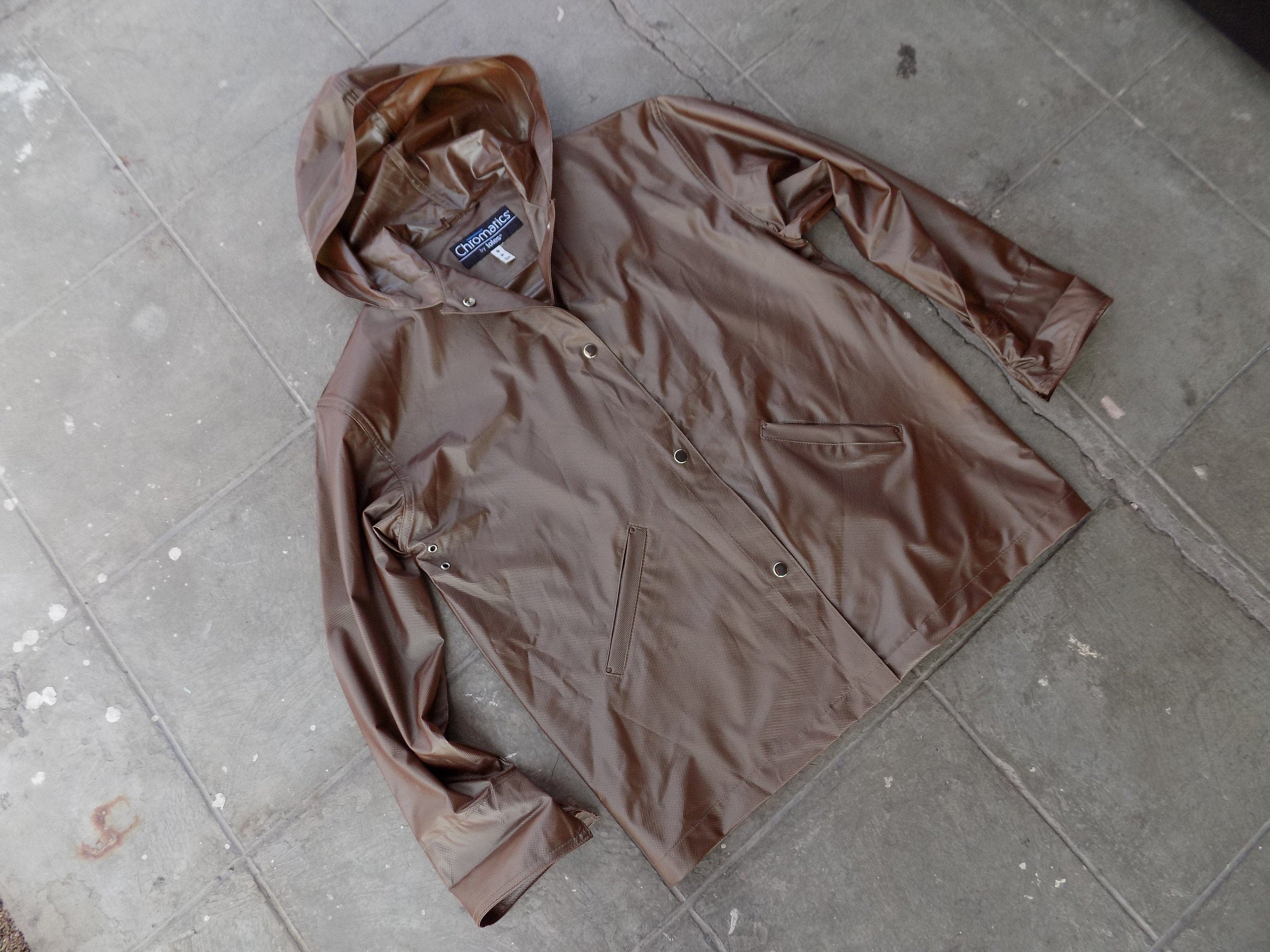 RARE Vintage Copper Chromatics by Totes 