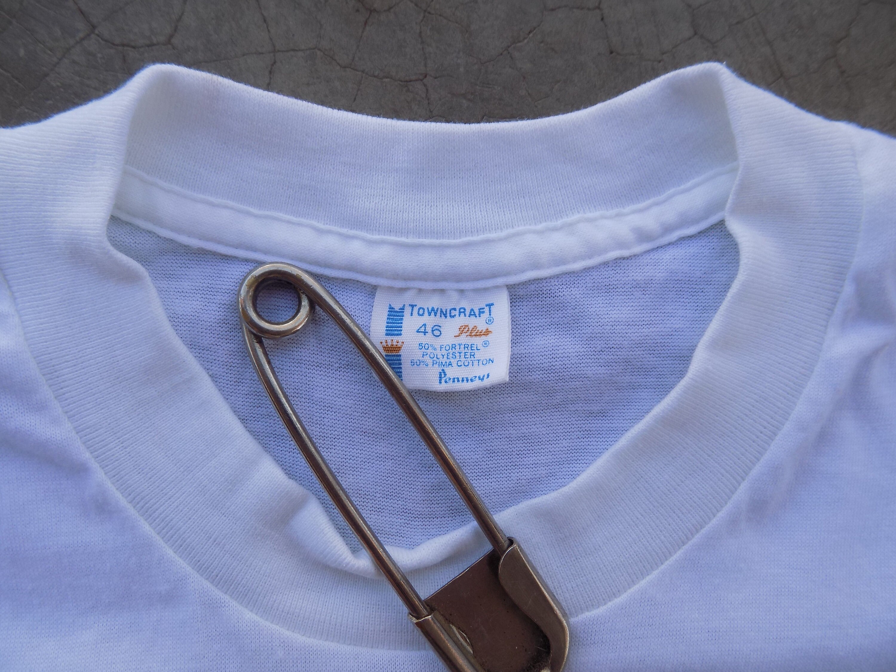 BEAT to HELL Rare Vintage 60s Penney's Towncraft Blank White