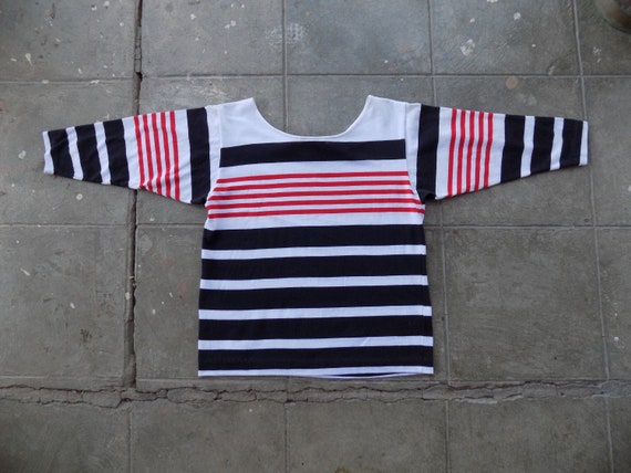 BEAT To HELL Rare Vintage 80s Striped T-shirt S - image 3