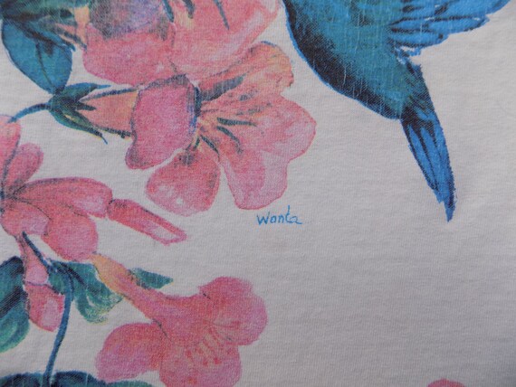 BEAT To HELL Rare Vintage Hummingbird T-shirt Wom… - image 4
