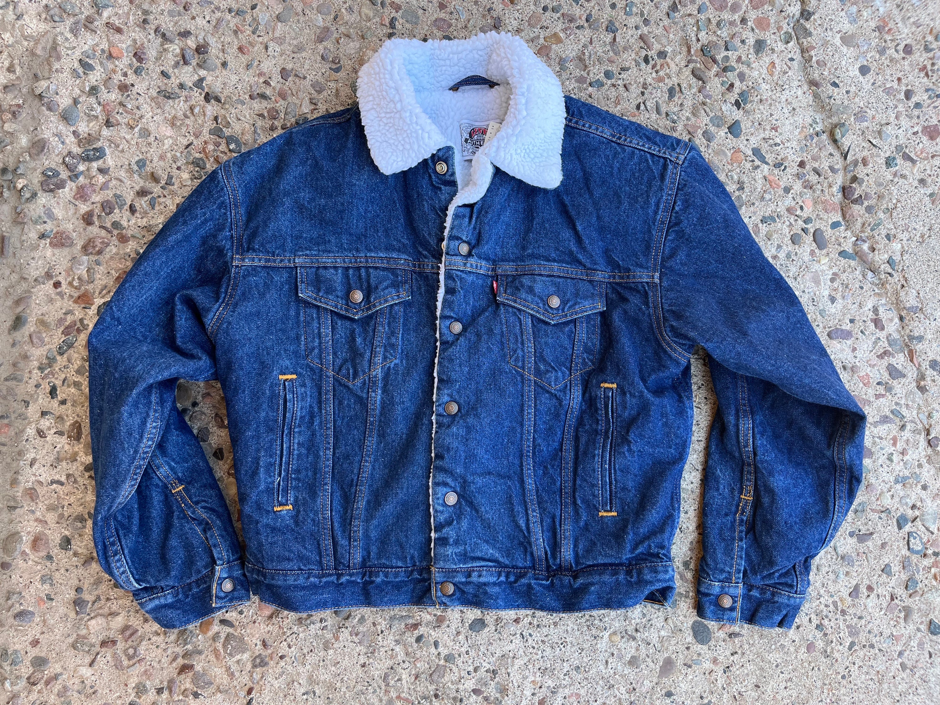 BEAT to HELL Rare Vintage Levi's Dark Blue Indigo Blue Jean Denim