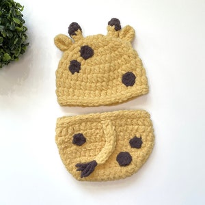 Crochet Giraffe Photo Prop Pattern. Baby Outfit. Baby Costume. Animal Photo Prop. Newborn to 6-12 Months. - PATTERN ONLY