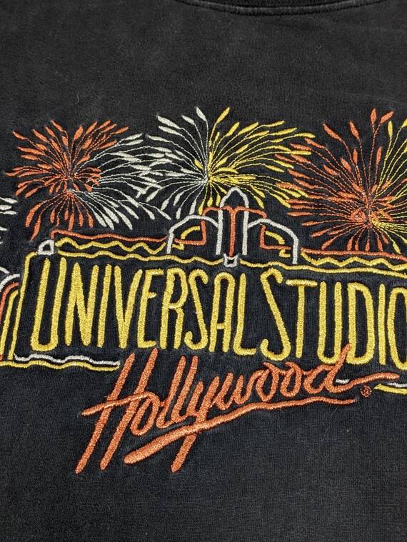90s Vintage UNIVERSAL STUDIOS T-Shirt Embroidered… - image 3
