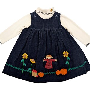 Vestito vintage autunnale in velluto a coste per bambina, con motivo a zucche, taglia 3T.