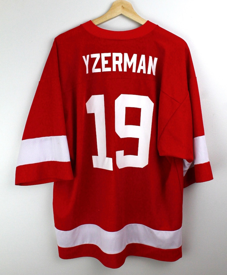 yzerman jersey