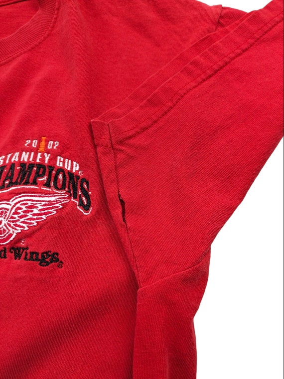 Vintage RED WINGS T-Shirt Embroidered 2002 Detroi… - image 5