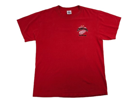 Vintage RED WINGS T-Shirt Embroidered 2002 Detroi… - image 1