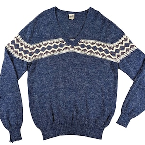 Vintage LEVI&#39;s Sweater Southwestern Style V-Neck Pullover Knit Sweater Soft and Cozy Acrylic Nylon Navy Blue Levi Strauss and Co Size Large