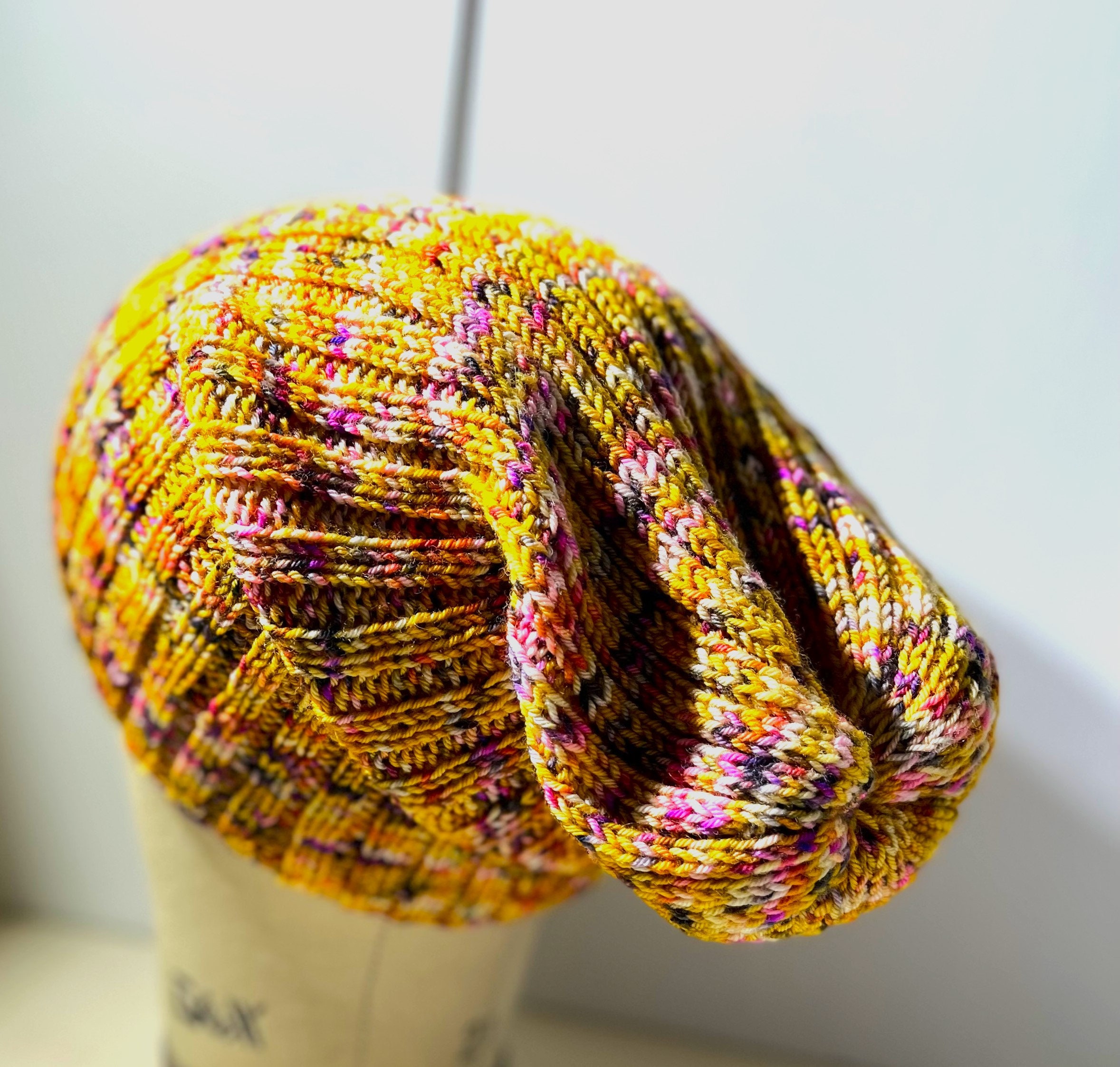Hat Hand Knit - SUPERBURST Beanie 513 Slouch Yellow Mustard