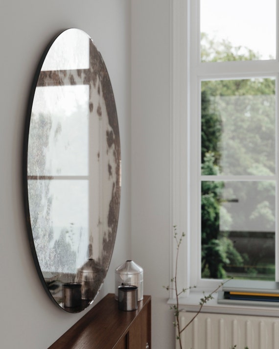 Espejo antiguo sin marco. Espejo de pared colgante redondo realizado con  espejo envejecido personalizado. Espejo sin marco perfecto para un espacio