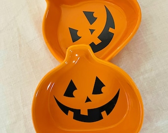 Halloween Dishes TWO Jack O Lantern Ceramic Orange Black Snacks