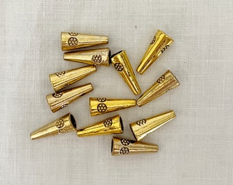 Cones 12 Jewelry Making 21 mm Flower Antique Gold Color