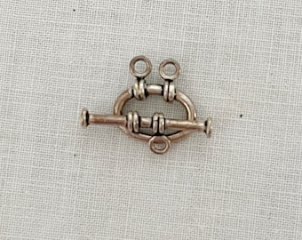 Toggle Clasp 2-Loops 13 mm