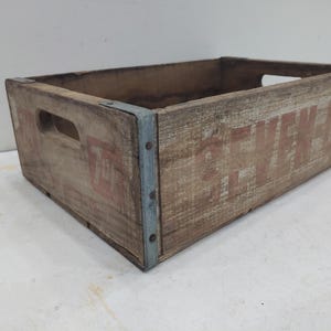 Wood Crate, Soda Crate, Seven Up Wood Storage Crate, 7-Up Wood Box, Photo Prop