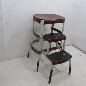 Step on sale stool vintage