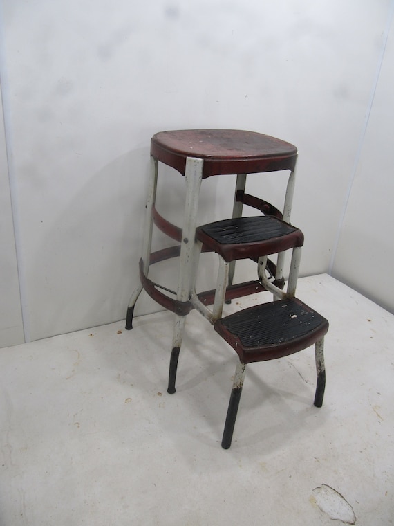 Stool with online fold out steps