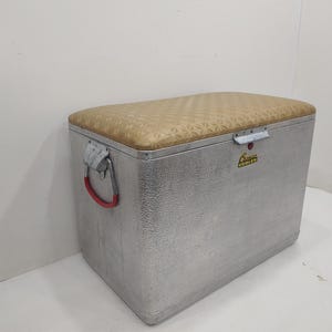 Vintage Cronco Picnic Cooler,Pop Cooler,Aluminum Cooler ,Beverage Cooler,Poloron Cooler