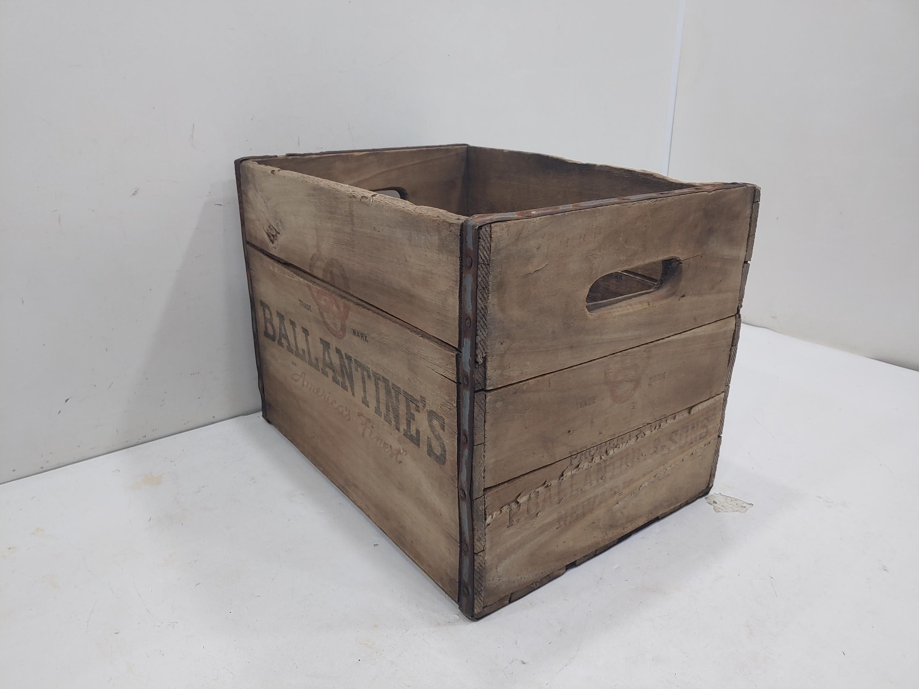 Vintage wood crates - Etsy 日本