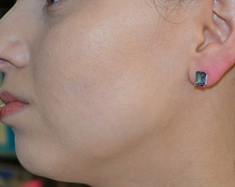本物の「ミスティック」トパーズスタッドピアス - サイズをお選び 