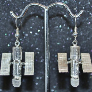 Hubble Space Telescope Dangle Earrings. Sterling silver, nickel free and hypoallergenic.  Astronomy jewelry to show your inner stargazer!