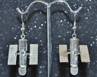 Hubble Space Telescope Dangle Earrings. Sterling silver, nickel free and hypoallergenic.  Astronomy jewelry to show your inner stargazer!