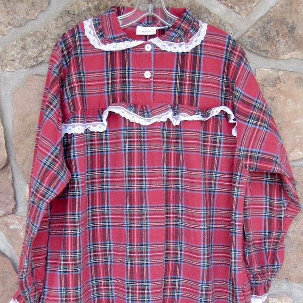 VTG Vermont Country Store Flannel Nightgown Sz XL Red Plaid Eyelet Lace • 51" Long • Made in Portugal