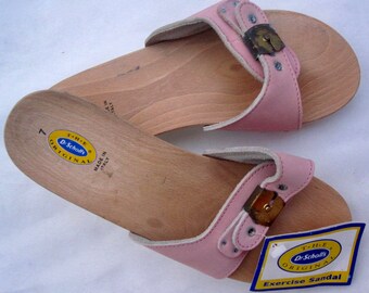where are dr scholl's shoes made