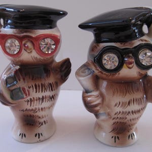 Vintage 50s Lefton Owl Grad Salt Pepper Shakers Anthropomorphic Rhinestone Eyes • Japan