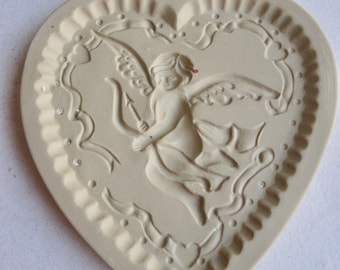 VTG 1992 Heart Shaped Cupid Brown Bag Cookie Art Baking Mold Valentine USA MADE