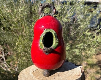 Röd Raku Keramik Fågelholk: Handgjord Keramik Hängande Fågelholk