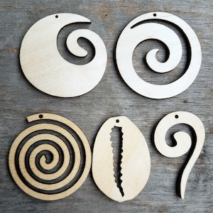 10x Holzformen für Schmuck, Ohrhänger Rohlinge, Spirale, Kaurimuschel