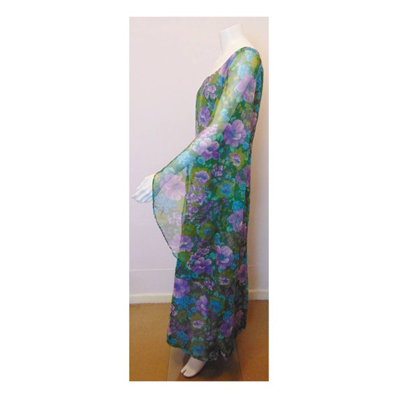 Vintage 70s Floral Maxi Dress // Big Sleeves // M… - image 3