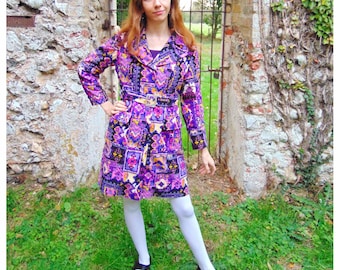1960s Psychedelic Coat / Groovy 60s Geometric Print / Flower Power Style Hippie Girl / Vintage Statement Jacket With Belt / UK 8 10 12 / S-M