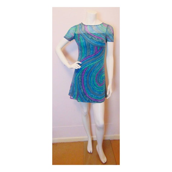 Vintage 60s Psychedelic Dress // 70s Mini Dress /… - image 5