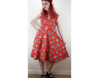 Vintage 50s Rockabilly Dress // 60s Floral Dress // Circle Skirt Dress // Pin Up Dress // Hawaiian Print // Tiki Dress // Swing Dress