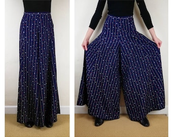 Vintage 70s Palazzo Pants // Wide Leg Trousers // 70s Flared Trousers // Disco Flares // Glam Rock // Spots And Stripes